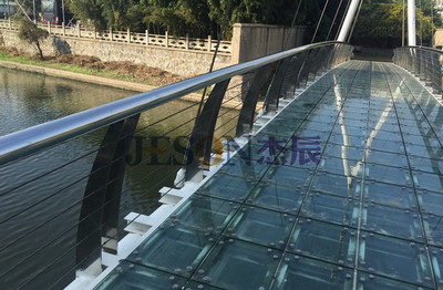 桥梁护栏安装效果图02 桥梁护栏安装效果图02