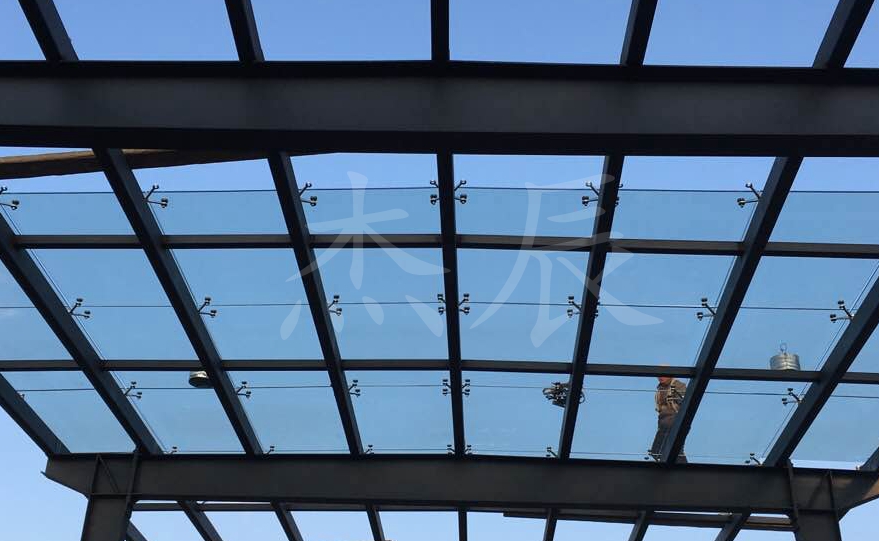 耀世娱乐五金见证中缅两国“友谊的丰碑”