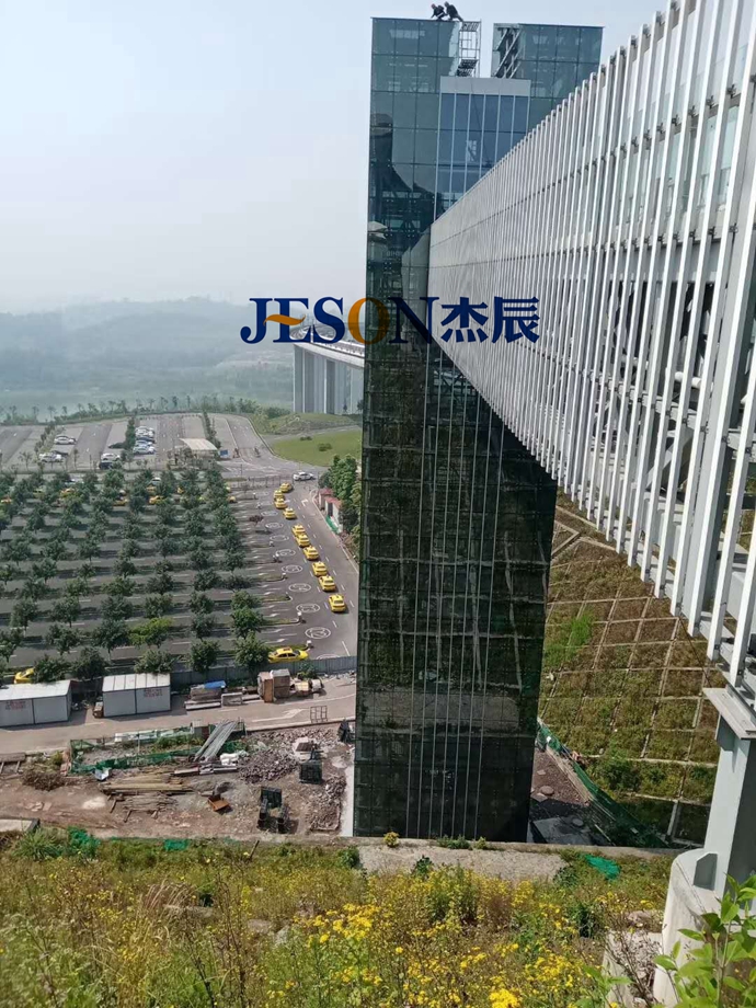 耀世娱乐五金助力《重庆机场东区员工停车场至T3A航站楼新建垂直电梯工程》顺利验收
